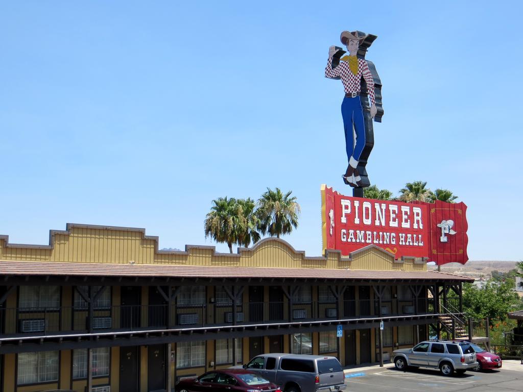 The New Pioneer Hotel Laughlin Exterior photo