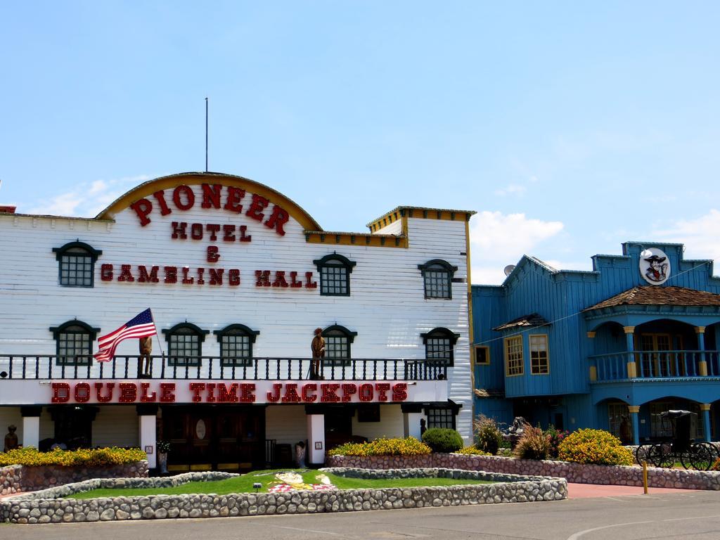 The New Pioneer Hotel Laughlin Exterior photo